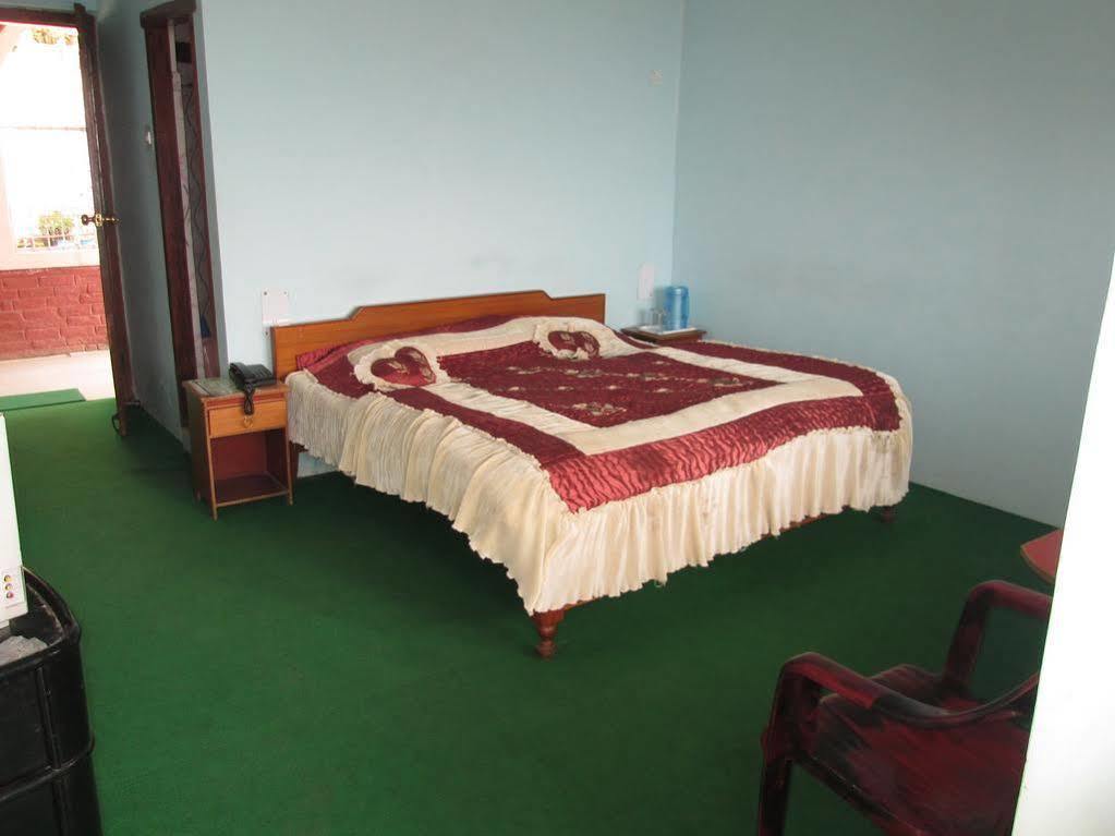 Kalawati Retreat Eco Village Resort Ranikhet Exterior foto